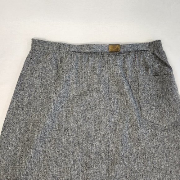 Vintage SUMMIT SPORTWEAR Minimalist Academia Wool Blend Gray Midi Skirt Size 10. - Picture 7 of 16